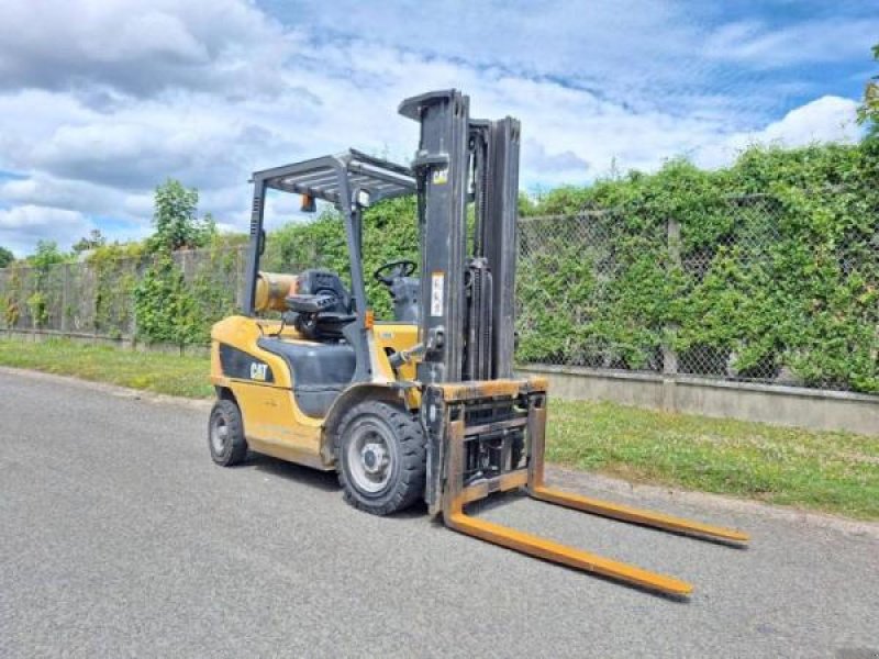 Teleskoplader del tipo Caterpillar GP25NTD, Gebrauchtmaschine en senlis (Imagen 2)