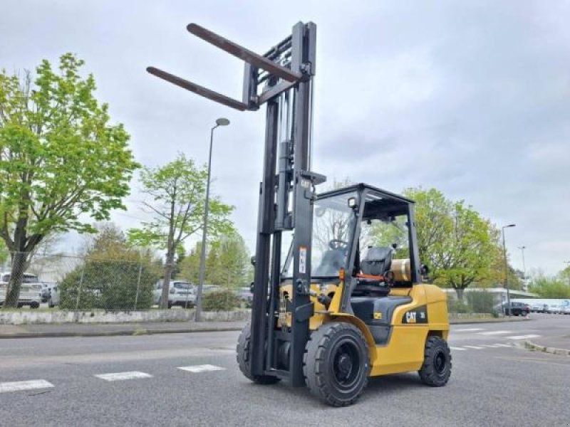 Teleskoplader del tipo Caterpillar GP35 NTD, Gebrauchtmaschine en senlis (Imagen 8)