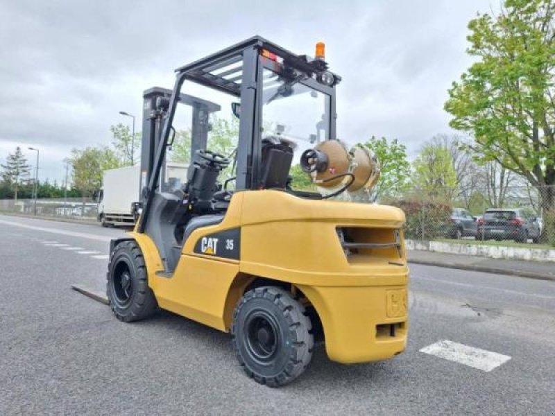 Teleskoplader typu Caterpillar GP35 NTD, Gebrauchtmaschine v senlis (Obrázek 3)