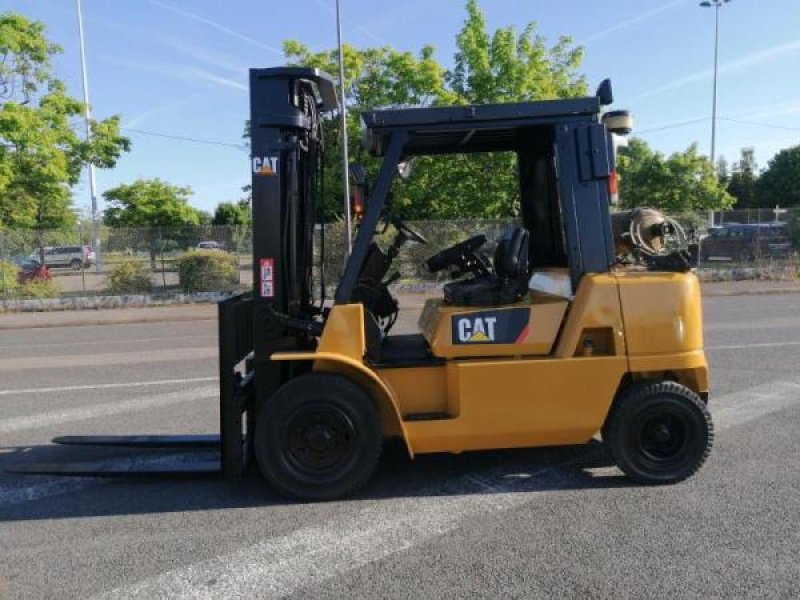 Teleskoplader от тип Caterpillar GP40KL, Gebrauchtmaschine в senlis (Снимка 7)