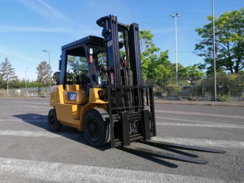 Teleskoplader del tipo Caterpillar GP40KL, Gebrauchtmaschine en senlis (Imagen 1)