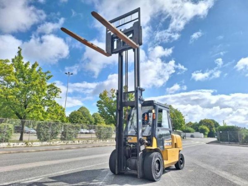 Teleskoplader van het type Caterpillar GP50K, Gebrauchtmaschine in senlis (Foto 5)