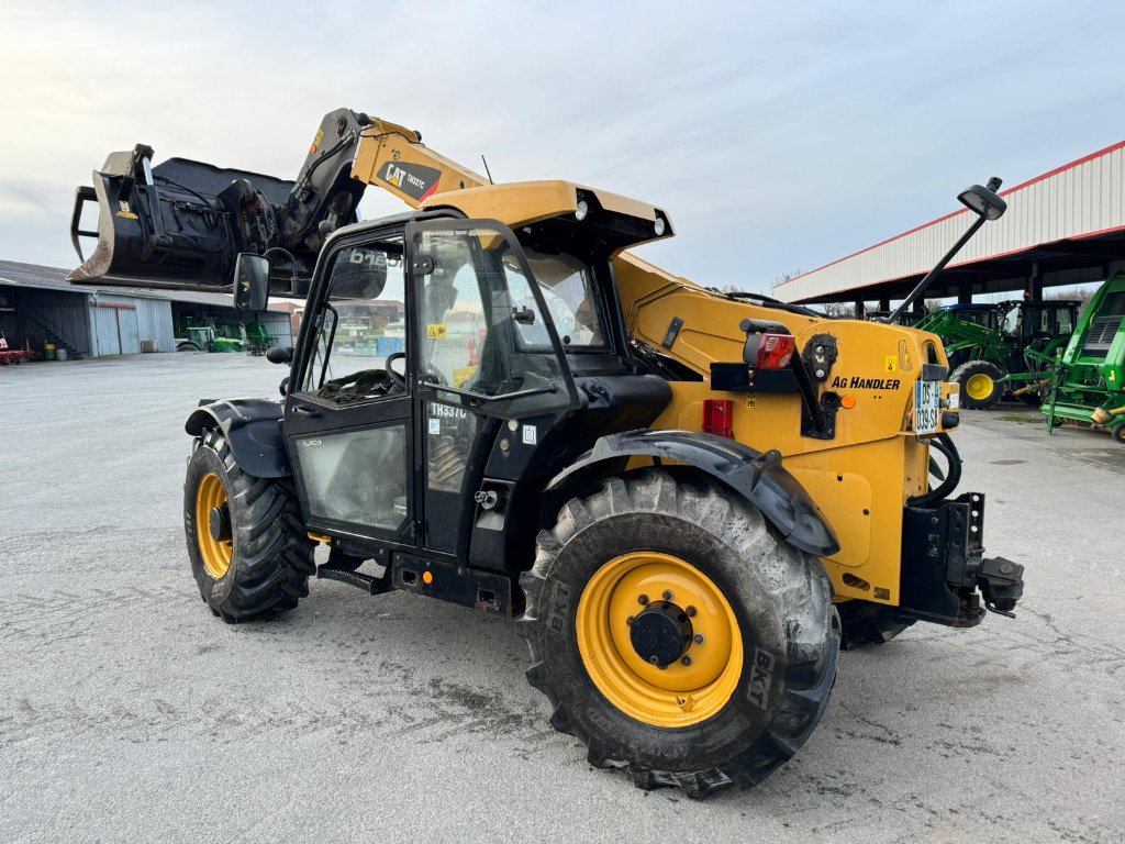 Teleskoplader van het type Caterpillar TH 337C -  DESTOCKAGE, Gebrauchtmaschine in GUERET (Foto 3)