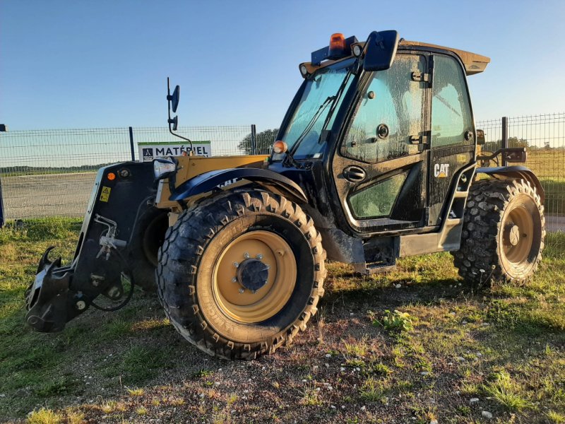 Teleskoplader of the type Caterpillar TH 408D, Gebrauchtmaschine in SAINT LOUP (Picture 1)