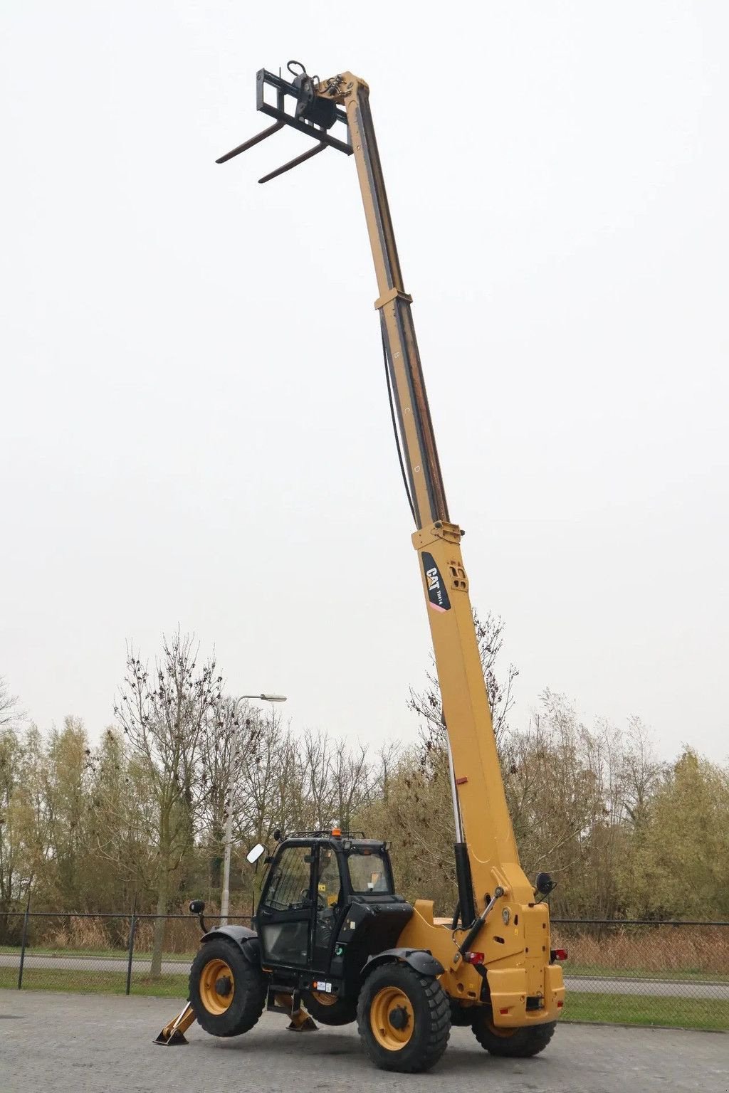 Teleskoplader типа Caterpillar TH 414 HYDRAULIC FORKS MT 1440, Gebrauchtmaschine в Marknesse (Фотография 10)