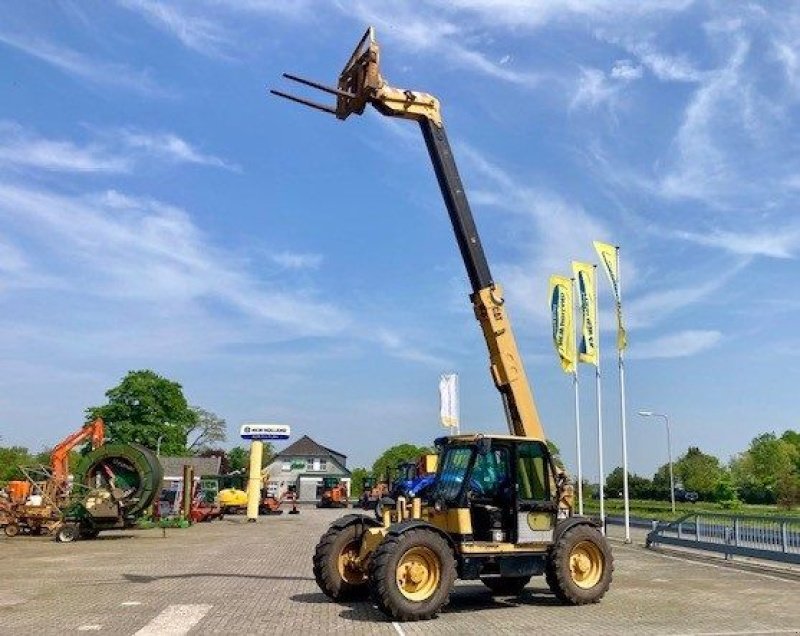 Teleskoplader del tipo Caterpillar TH 62, Gebrauchtmaschine en Wierden (Imagen 1)