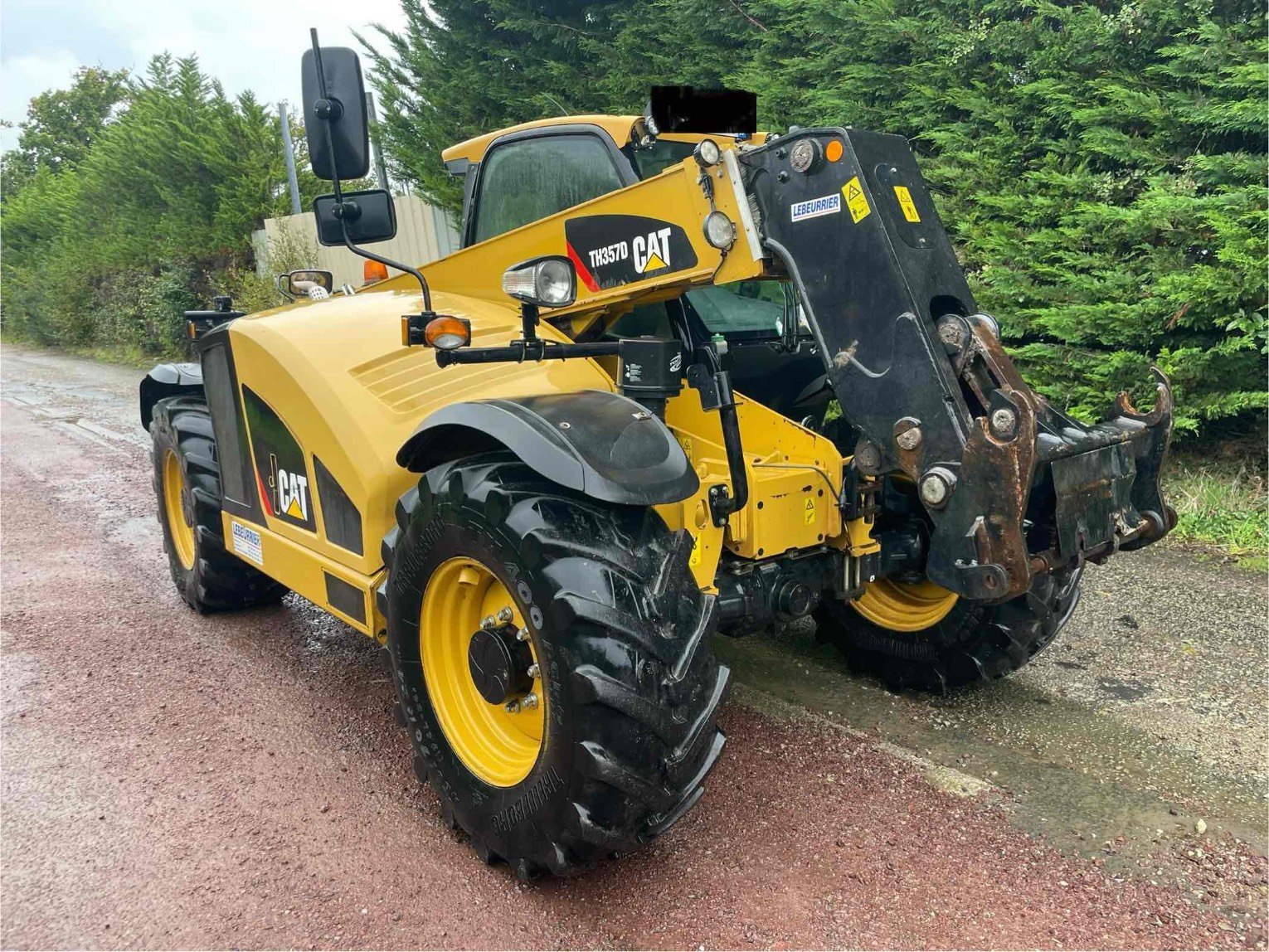 Teleskoplader des Typs Caterpillar TH357D ., Gebrauchtmaschine in SAINT CLAIR SUR ELLE (Bild 2)