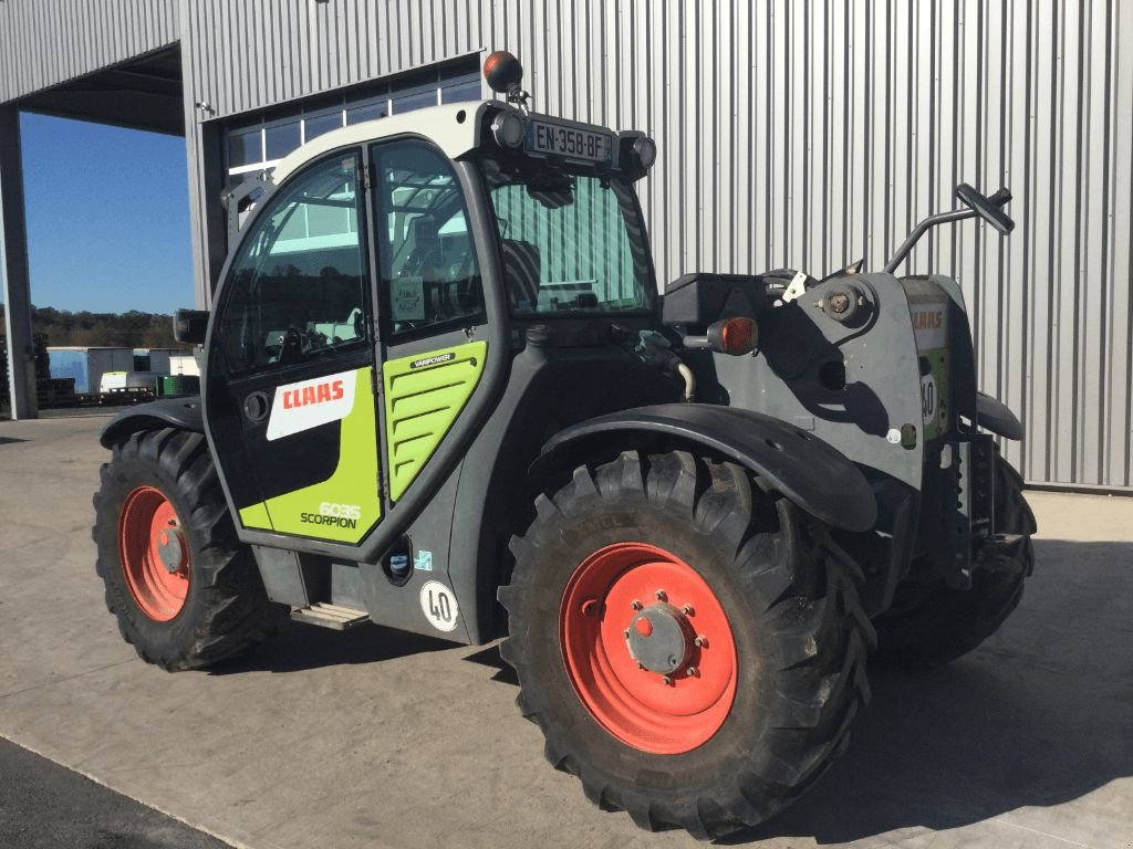 Teleskoplader типа CLAAS 6035, Gebrauchtmaschine в azerailles (Фотография 9)