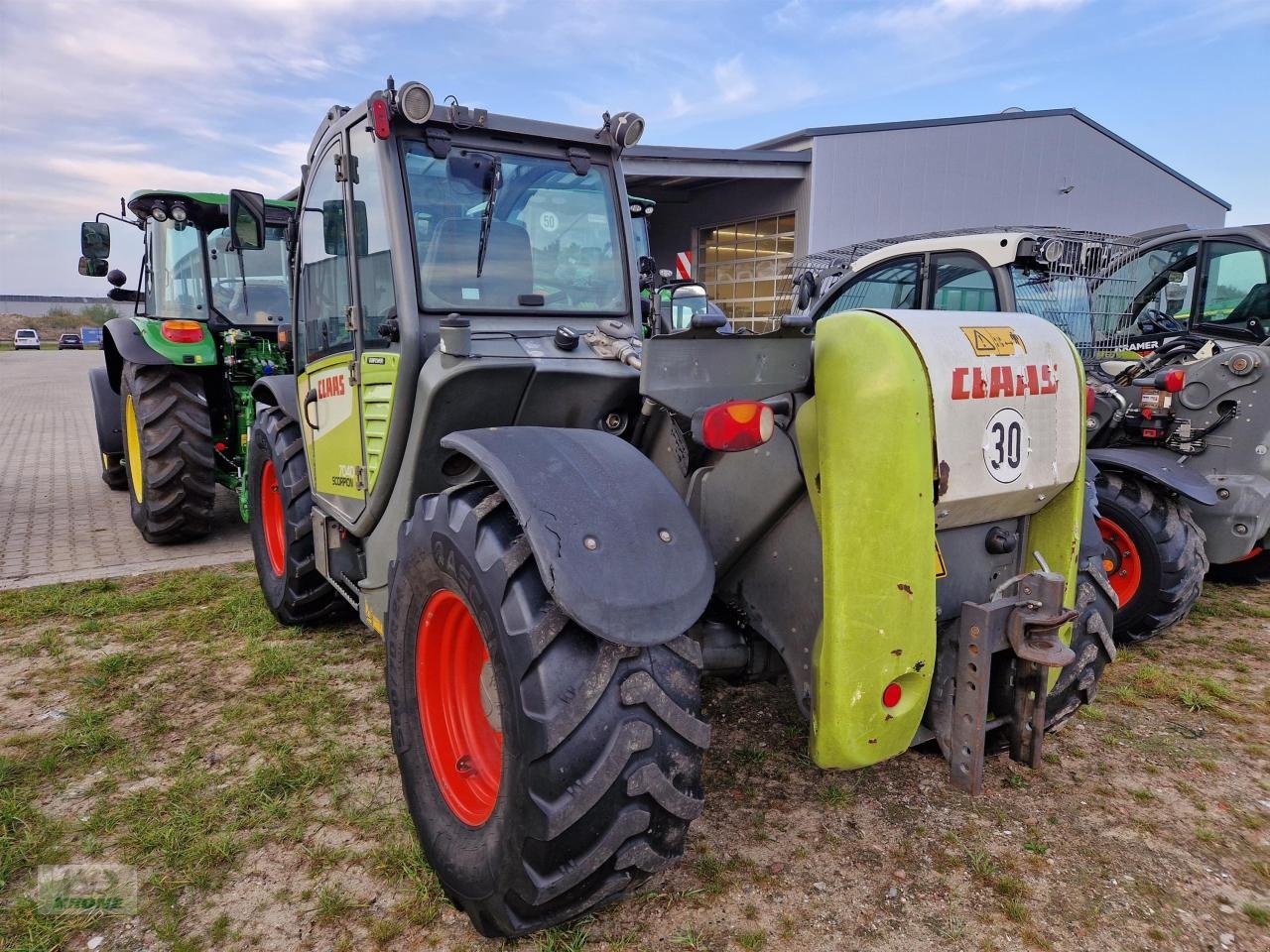 Teleskoplader of the type CLAAS 7040 Varipower, Gebrauchtmaschine in Spelle (Picture 3)