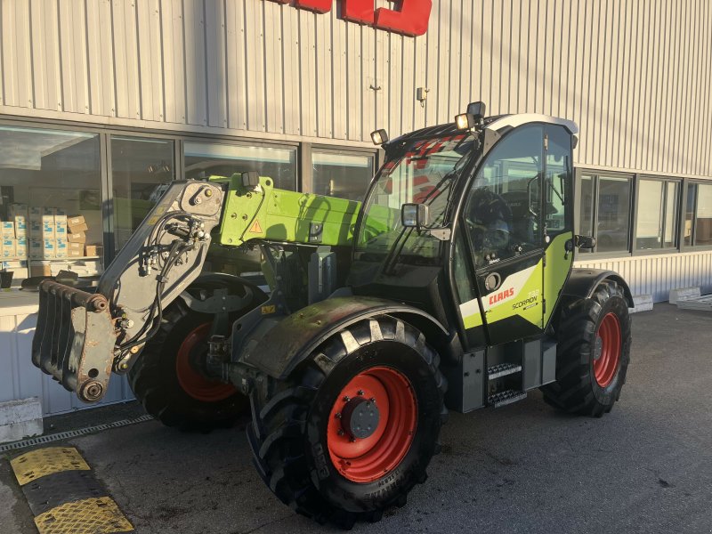 Teleskoplader of the type CLAAS CLAAS SCORPION 732, Gebrauchtmaschine in BLENDECQUES (Picture 1)