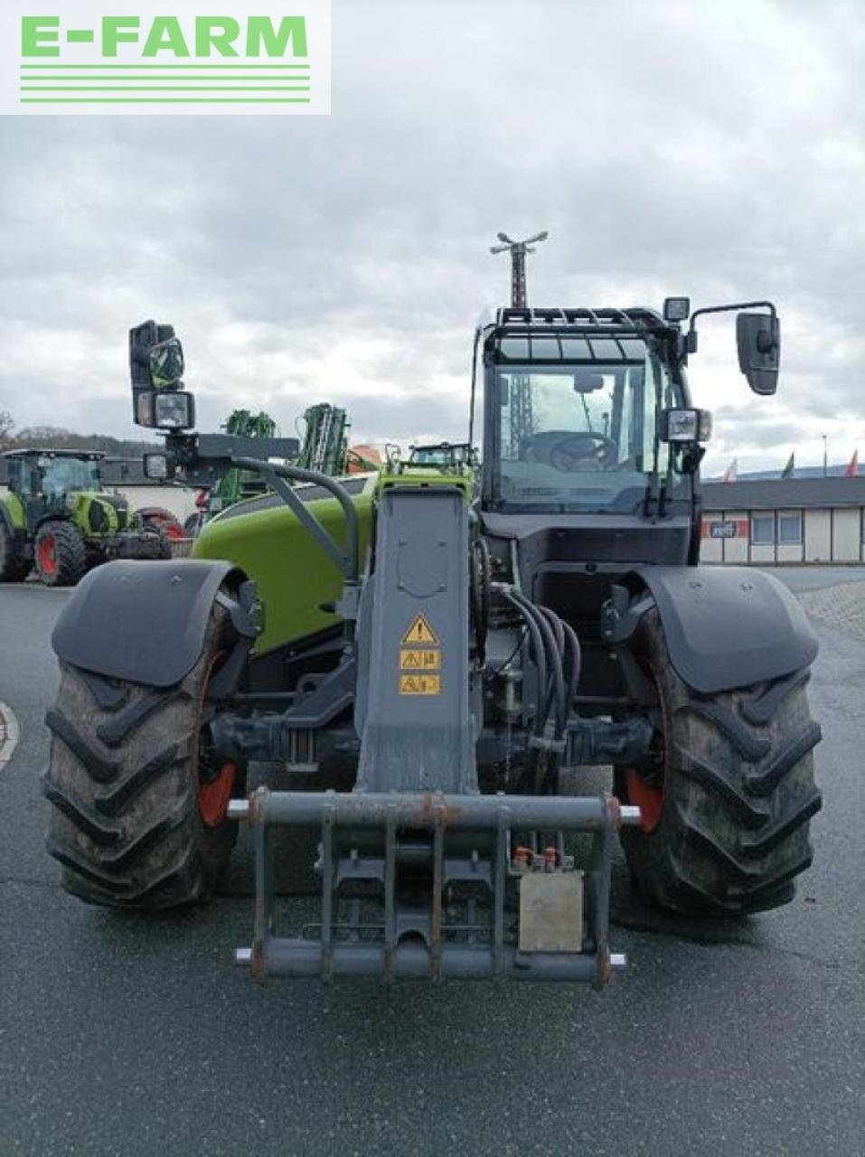 Teleskoplader van het type CLAAS claas scorpion 746, Gebrauchtmaschine in LÖSSNITZ (Foto 3)