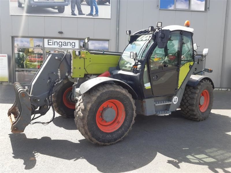 Teleskoplader of the type CLAAS GEBR. SCORPION 960 VP, Vorführmaschine in Grimma (Picture 1)