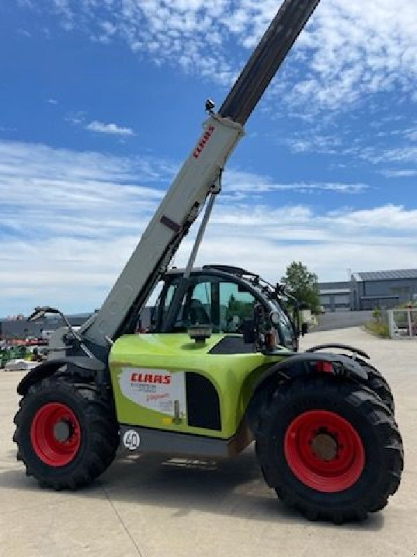 Teleskoplader des Typs CLAAS Scorpion 6030, Gebrauchtmaschine in ST FLOUR (Bild 3)