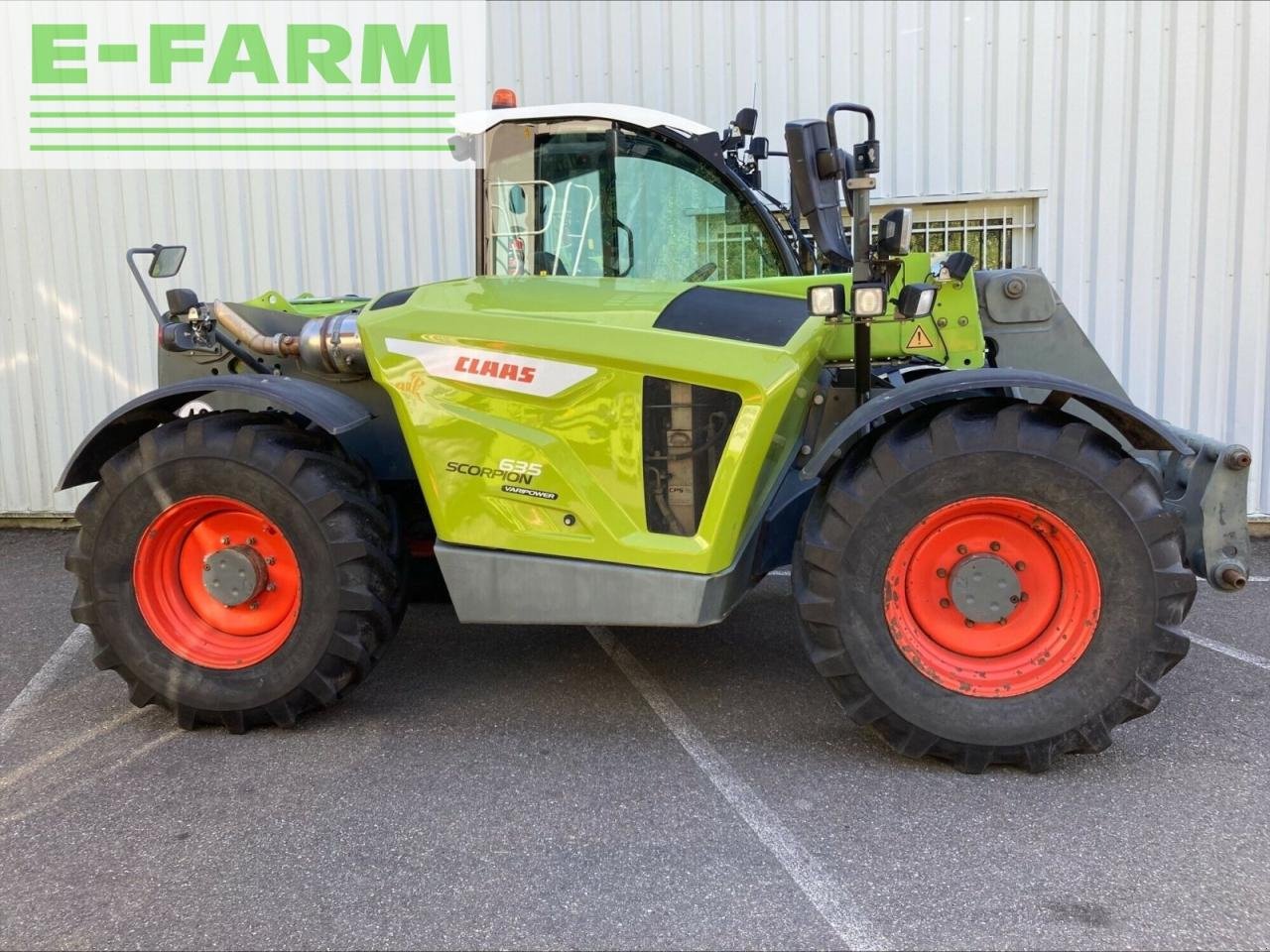 Teleskoplader des Typs CLAAS scorpion 635, Gebrauchtmaschine in CHEMINOT (57 - MOSELLE) (Bild 2)