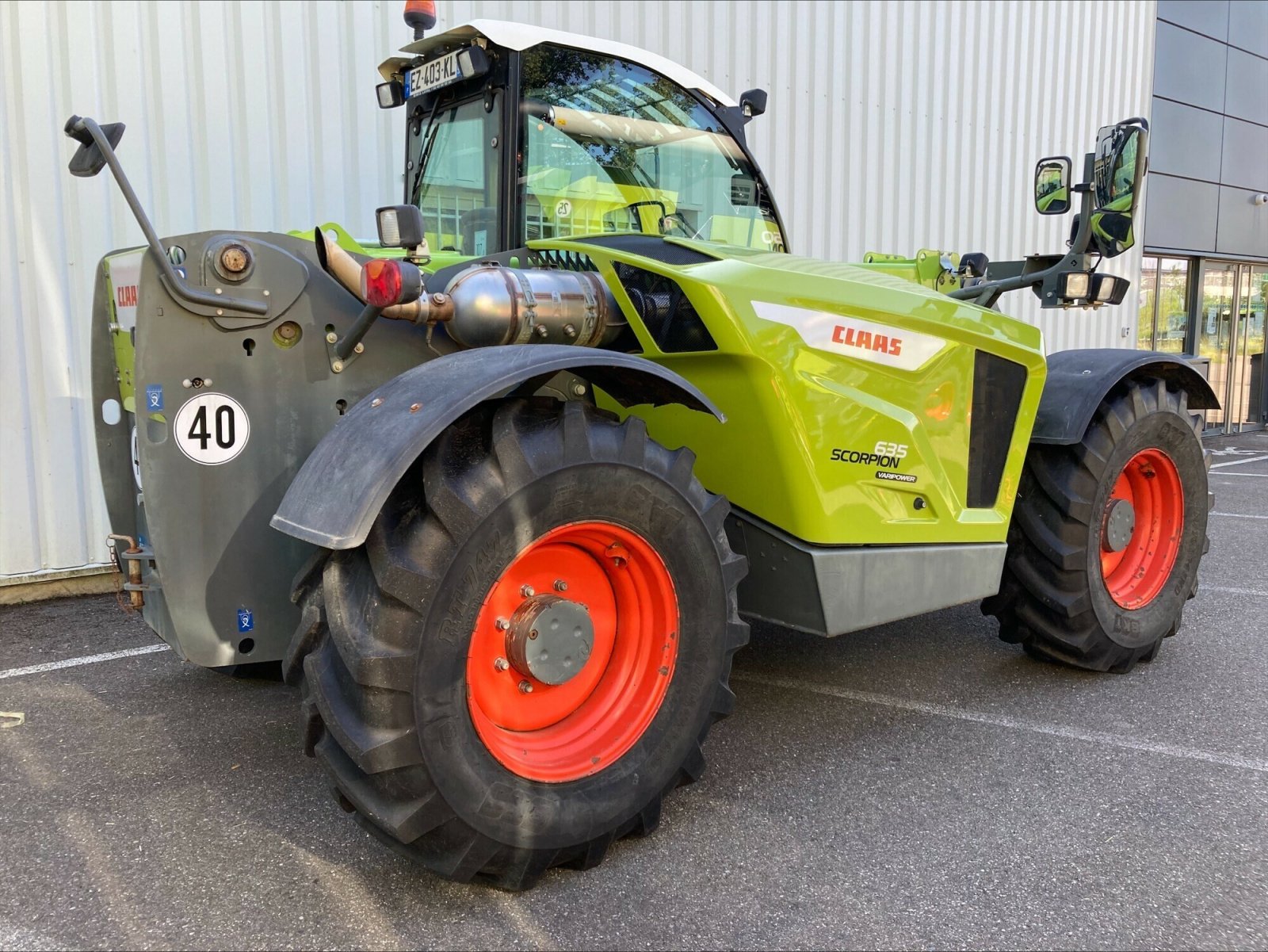 Teleskoplader Türe ait CLAAS SCORPION 635, Gebrauchtmaschine içinde CHEMINOT (resim 4)