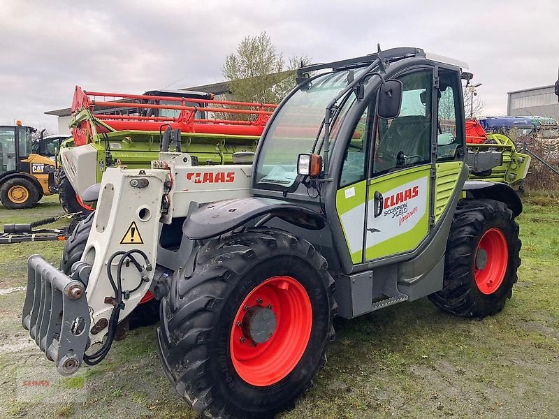 Teleskoplader del tipo CLAAS Scorpion 7030 Varipower, Gebrauchtmaschine In Schwülper (Immagine 1)