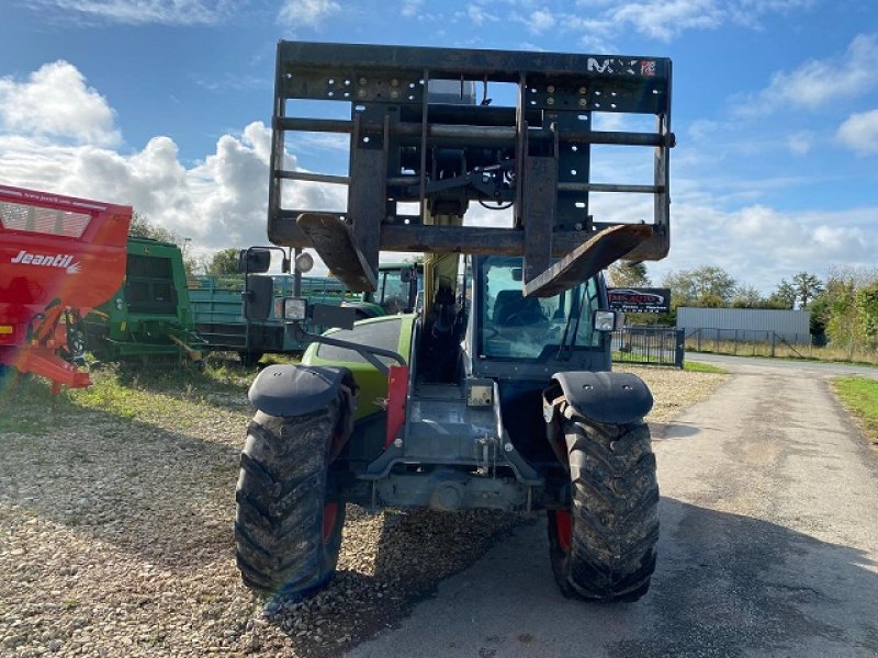 Teleskoplader du type CLAAS SCORPION 7035, Gebrauchtmaschine en LE PONT CHRETIEN (Photo 11)