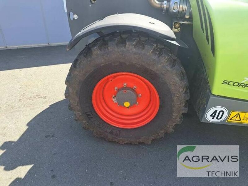 Teleskoplader van het type CLAAS SCORPION 7035, Gebrauchtmaschine in Melle-Wellingholzhausen (Foto 17)