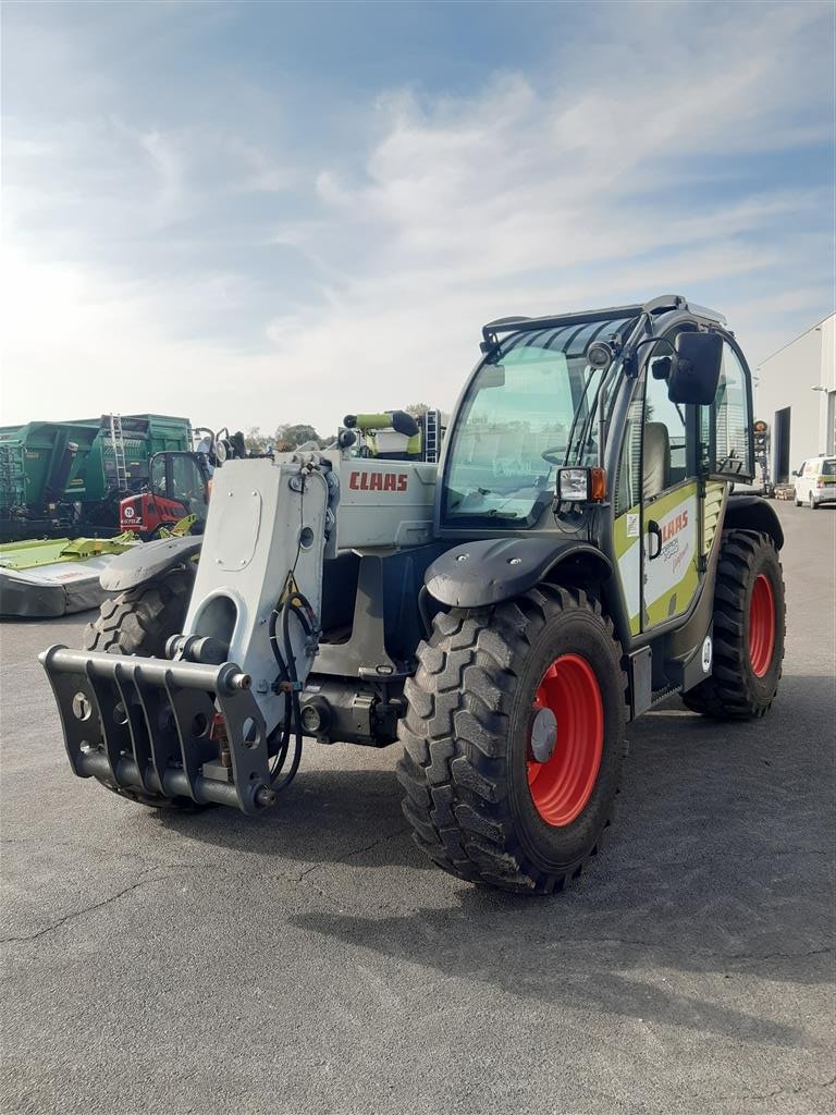 Teleskoplader van het type CLAAS Scorpion 7040 VP, Gebrauchtmaschine in Grimma (Foto 2)