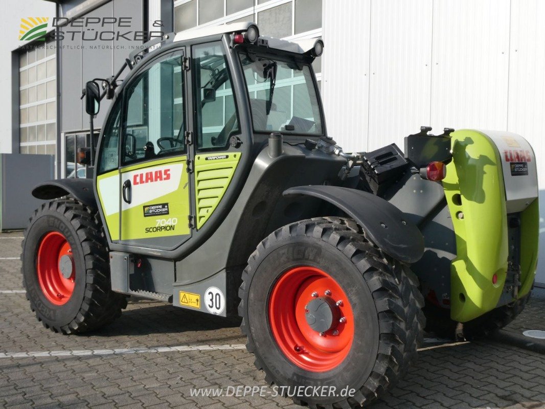 Teleskoplader of the type CLAAS Scorpion 7040, Gebrauchtmaschine in Lauterberg/Barbis (Picture 8)