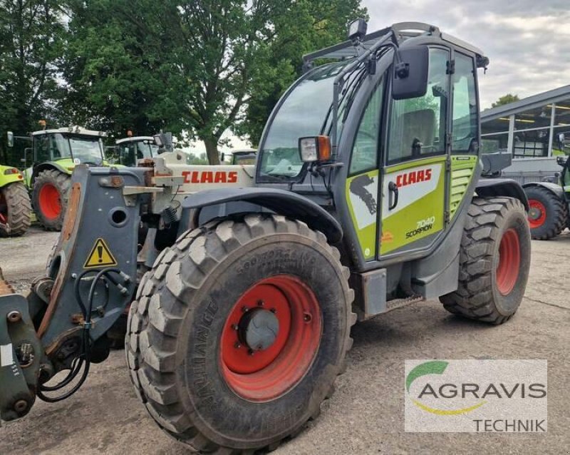 Teleskoplader van het type CLAAS SCORPION 7040, Gebrauchtmaschine in Melle-Wellingholzhausen (Foto 4)