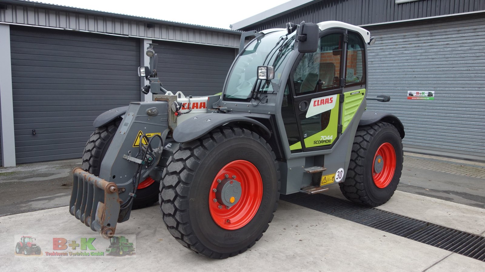 Teleskoplader van het type CLAAS Scorpion 7044 Varipower, Gebrauchtmaschine in Kettenkamp (Foto 1)