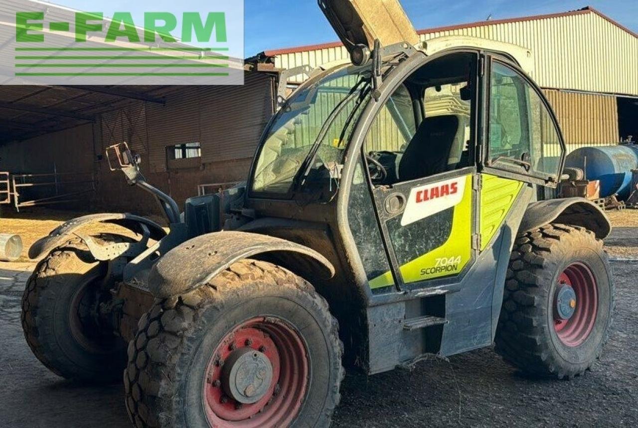 Teleskoplader tip CLAAS scorpion 7044, Gebrauchtmaschine in CHEMINOT (57 - MOSELLE) (Poză 1)