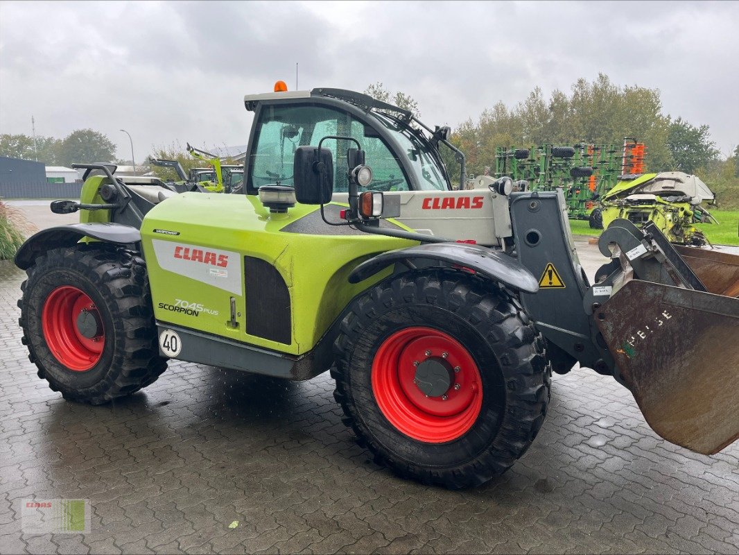 Teleskoplader типа CLAAS Scorpion 7045 Plus, Gebrauchtmaschine в Alveslohe (Фотография 11)