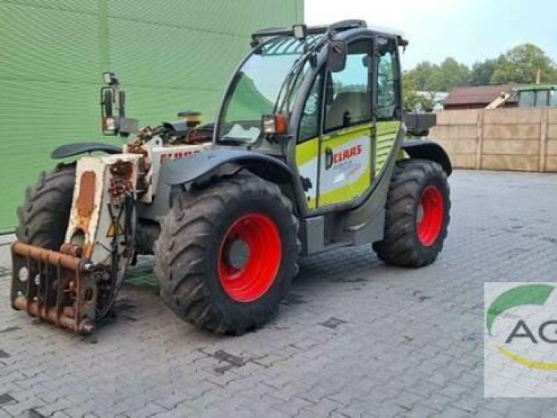 Teleskoplader des Typs CLAAS SCORPION 7045, Gebrauchtmaschine in Calbe / Saale