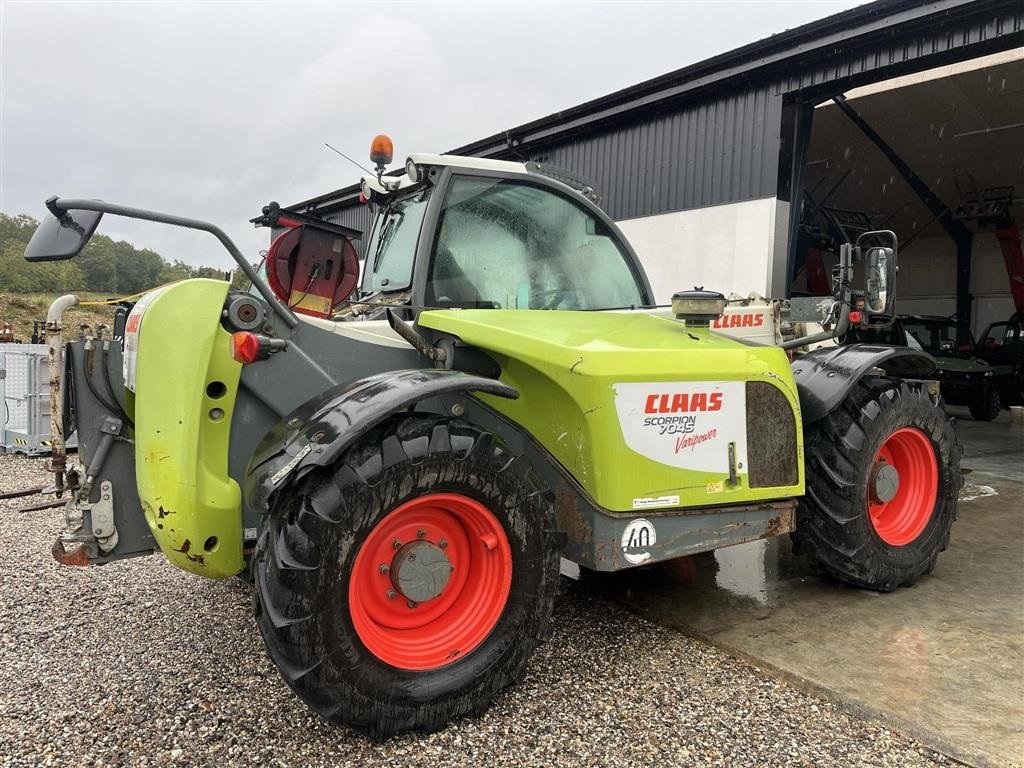 Teleskoplader des Typs CLAAS SCORPION 7045, Gebrauchtmaschine in Mariager (Bild 3)