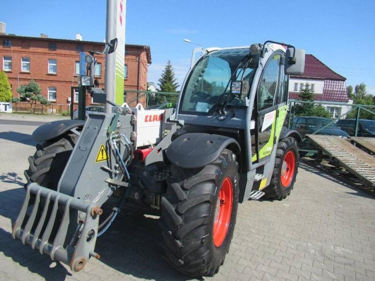 Teleskoplader del tipo CLAAS scorpion 7050, Gebrauchtmaschine en G?ÓWCZYCE (Imagen 2)