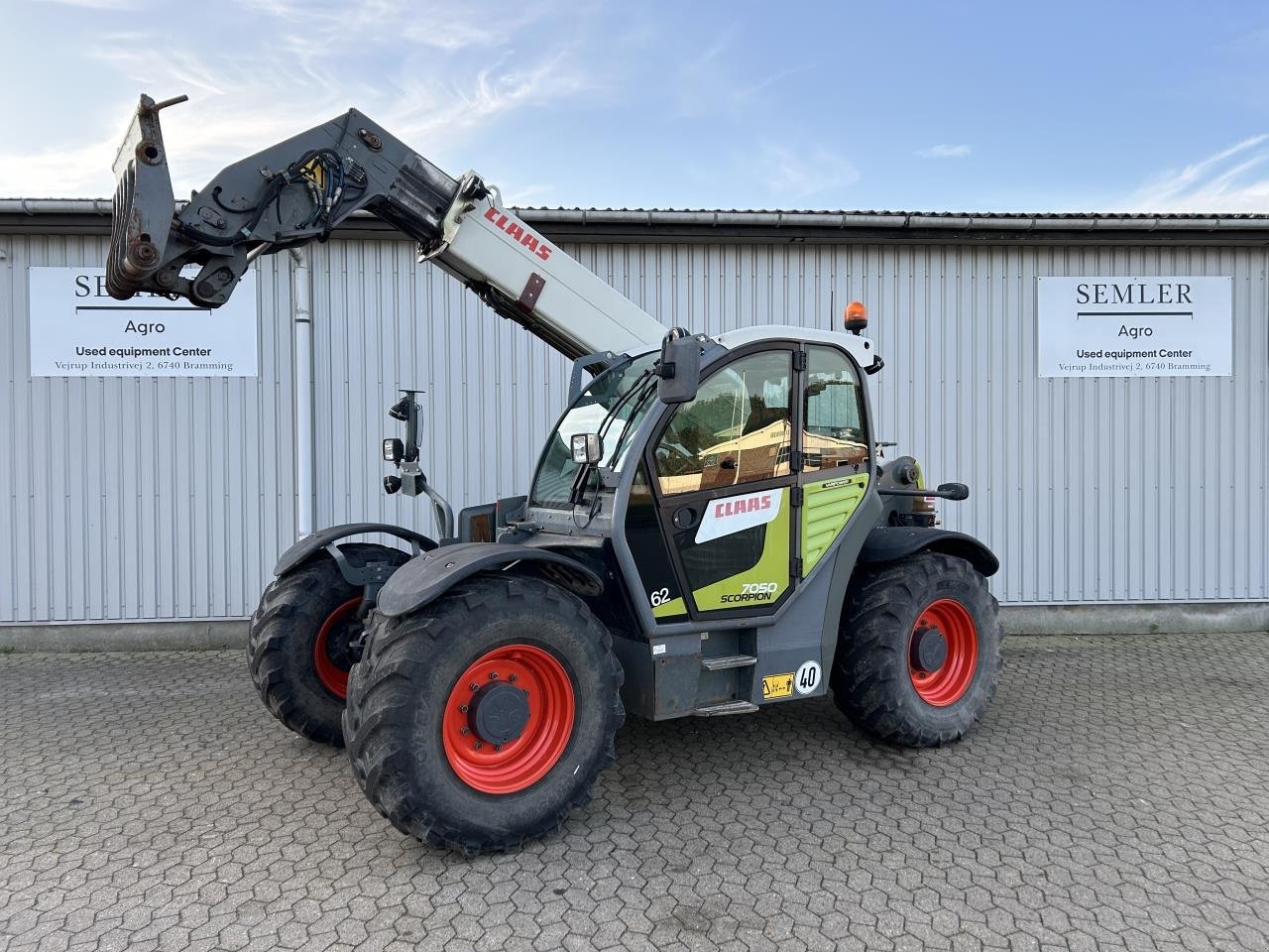 Teleskoplader des Typs CLAAS SCORPION 7050, Gebrauchtmaschine in Bramming (Bild 1)