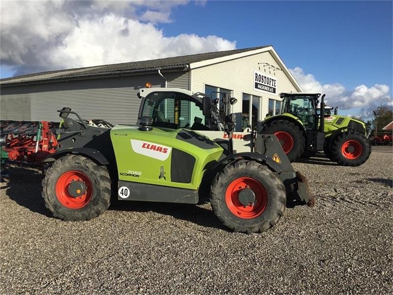 Teleskoplader des Typs CLAAS SCORPION 7055 VARIPOWER PLUS Få timer, Gebrauchtmaschine in Mern (Bild 1)