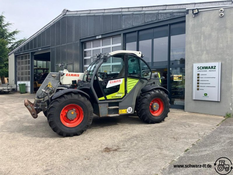 Teleskoplader des Typs CLAAS Scorpion 7055, Gebrauchtmaschine in Aspach (Bild 1)