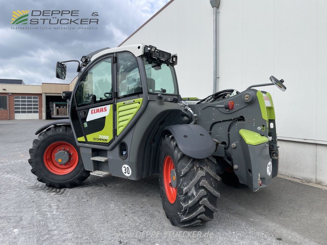 Teleskoplader typu CLAAS Scorpion 7055, Gebrauchtmaschine w Rietberg (Zdjęcie 8)