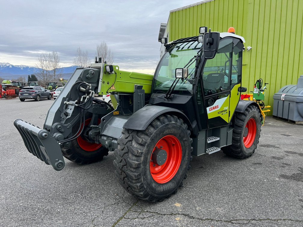 Teleskoplader typu CLAAS SCORPION 732 VARIPOWE, Gebrauchtmaschine w L'Isle-en-Dodon (Zdjęcie 2)