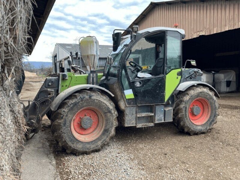 Teleskoplader of the type CLAAS SCORPION 732 VP T4F, Gebrauchtmaschine in Charnay-lès-macon (Picture 1)