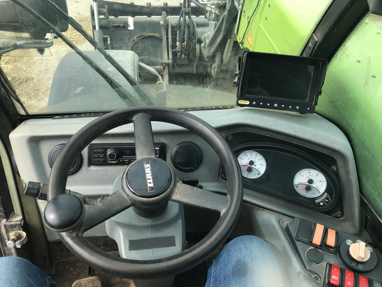 Teleskoplader tip CLAAS SCORPION 732 VP, Gebrauchtmaschine in MORLHON LE HAUT (Poză 5)