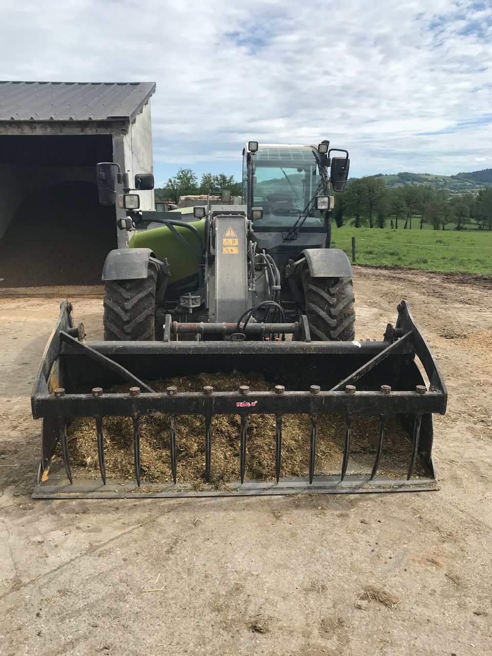 Teleskoplader типа CLAAS SCORPION 732 VP, Gebrauchtmaschine в MORLHON LE HAUT (Фотография 10)