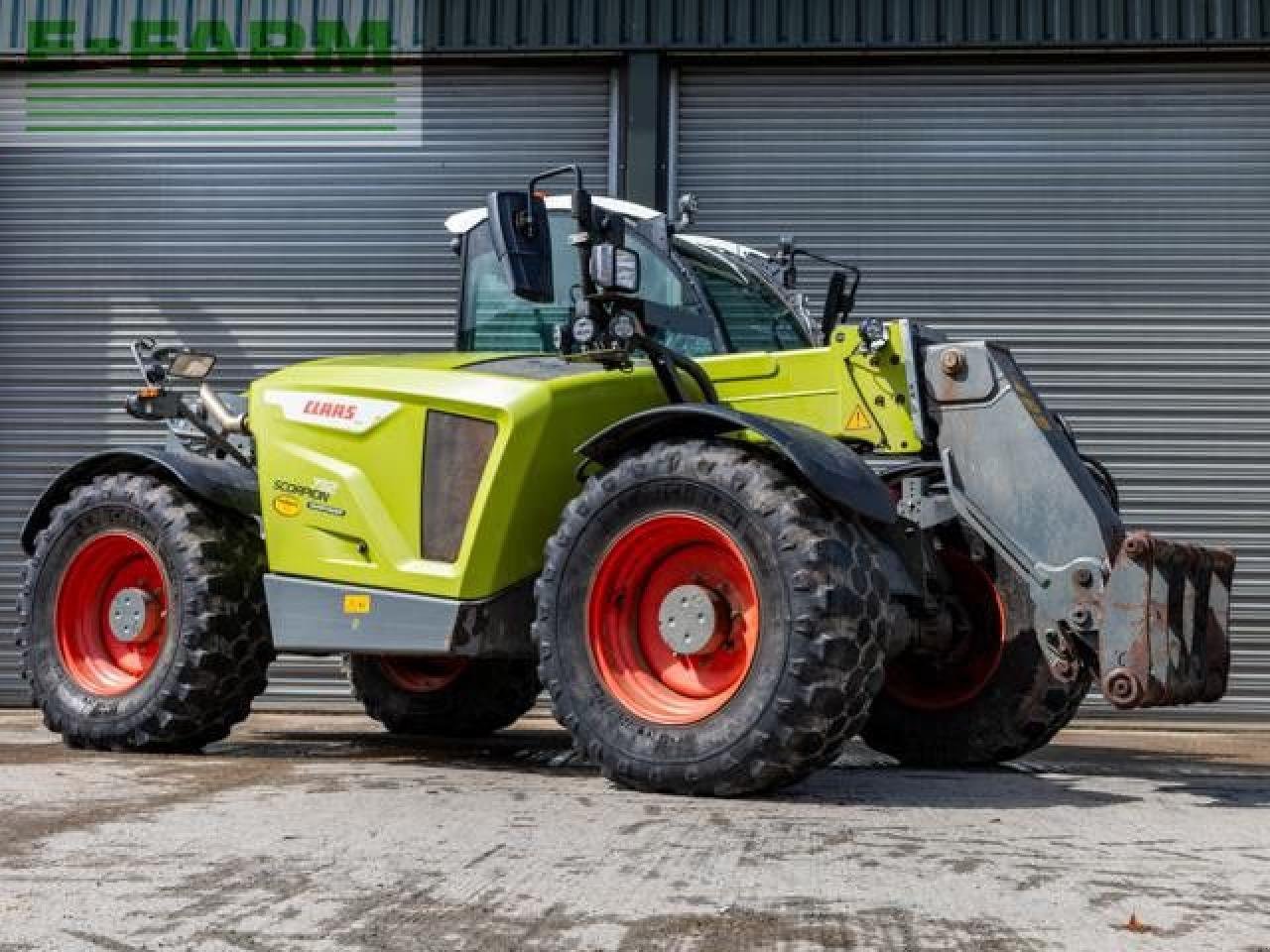 Teleskoplader van het type CLAAS SCORPION 732, Gebrauchtmaschine in PETERS MARLAND, TORRINGTON (Foto 2)