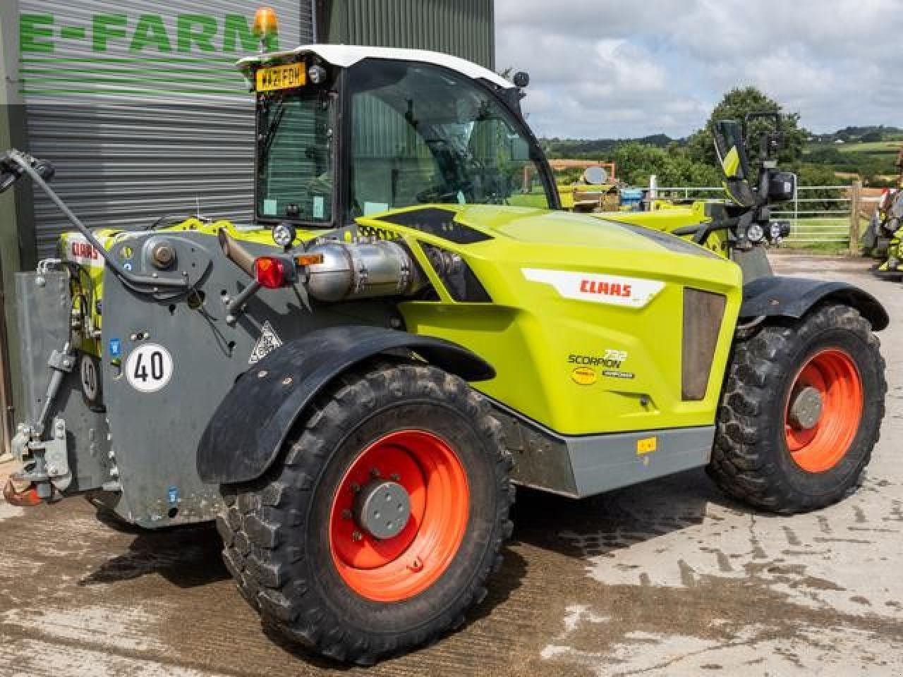 Teleskoplader of the type CLAAS SCORPION 732, Gebrauchtmaschine in PETERS MARLAND, TORRINGTON (Picture 3)