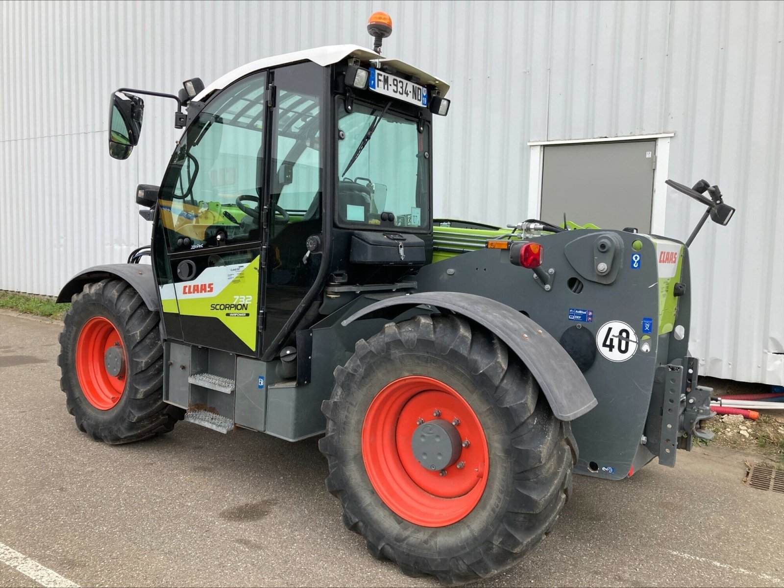 Teleskoplader van het type CLAAS SCORPION 732, Gebrauchtmaschine in CHEMINOT (Foto 3)