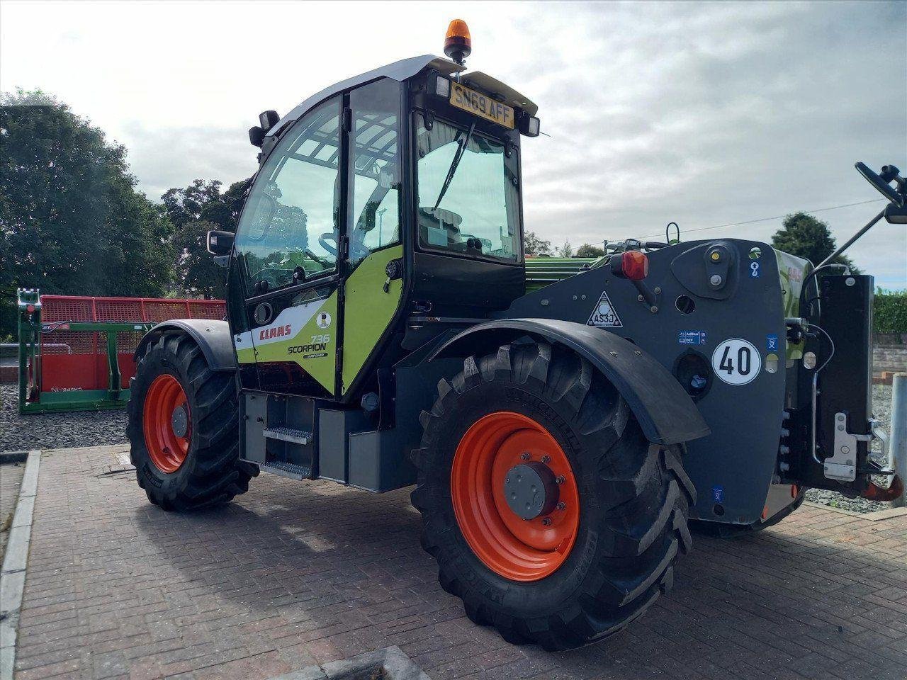 Teleskoplader del tipo CLAAS SCORPION 736, Gebrauchtmaschine In CORNHILL-ON-TWEED (Immagine 8)