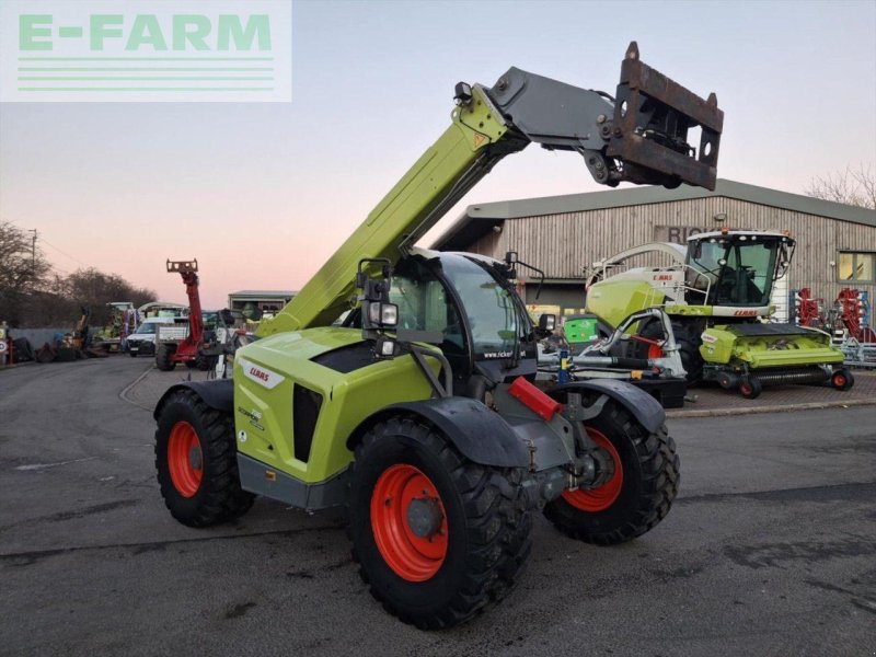 Teleskoplader от тип CLAAS SCORPION 736, Gebrauchtmaschine в WARTON, CARNFORTH (Снимка 1)