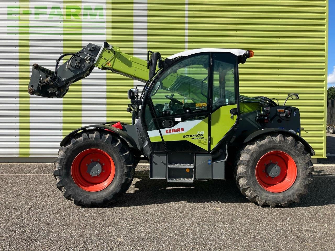 Teleskoplader typu CLAAS scorpion 741 trend (k33/300), Gebrauchtmaschine w AILLAS (33 - GIRONDE) (Zdjęcie 2)