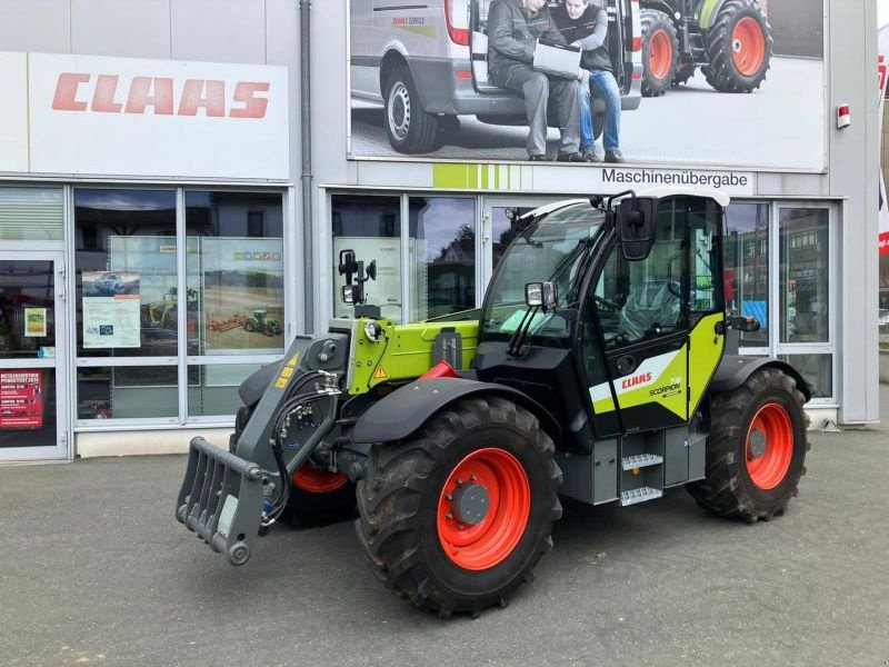 Teleskoplader of the type CLAAS SCORPION 741 VARIPOWER - STAGE, Neumaschine in Gefrees (Picture 1)