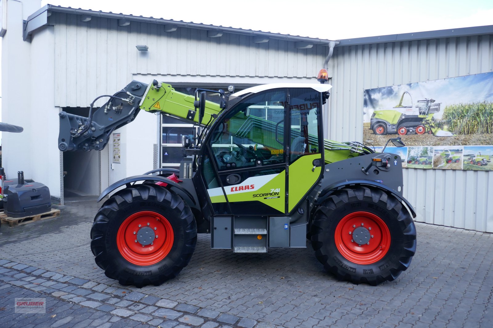 Teleskoplader des Typs CLAAS Scorpion 741 VP, Gebrauchtmaschine in Dorfen (Bild 5)