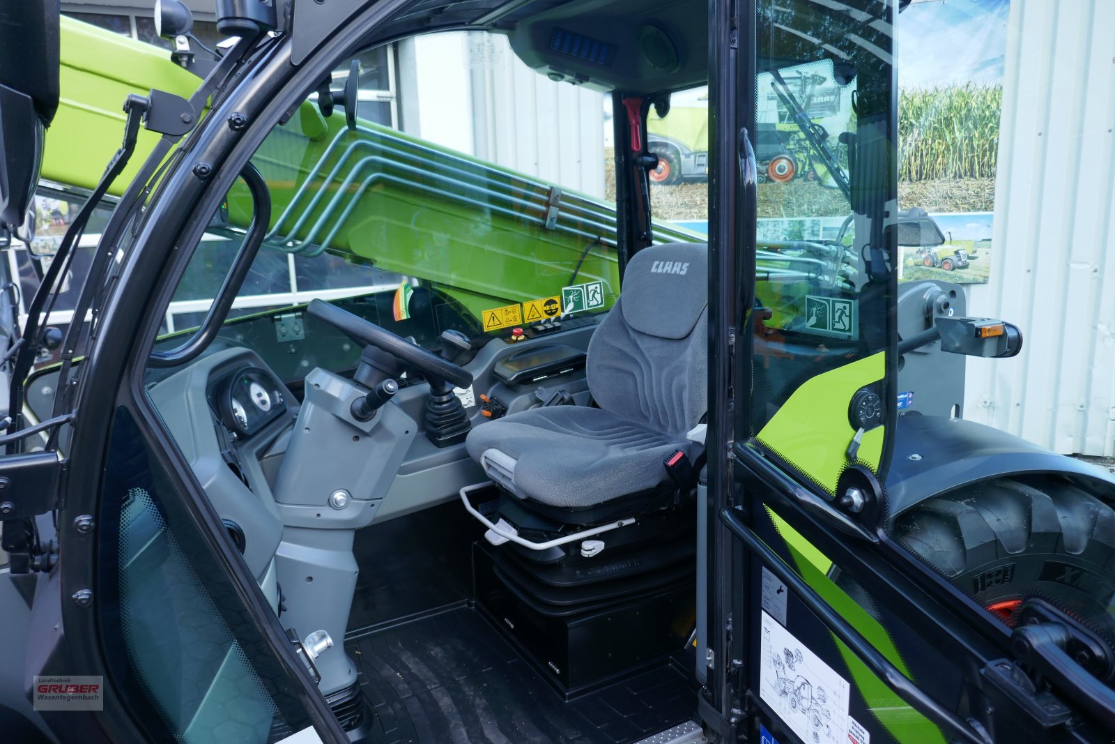 Teleskoplader des Typs CLAAS Scorpion 741 VP, Gebrauchtmaschine in Dorfen (Bild 7)