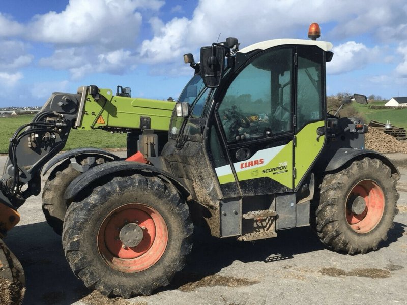 Teleskoplader van het type CLAAS SCORPION 741 VPWR S5 LS 30+, Gebrauchtmaschine in PLOUIGNEAU (Foto 1)