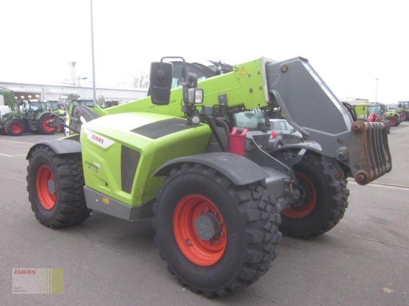 Teleskoplader del tipo CLAAS SCORPION 746 VARIPOWER, Klima, 40 km/h, 500er Räde, Gebrauchtmaschine In Neerstedt (Immagine 8)